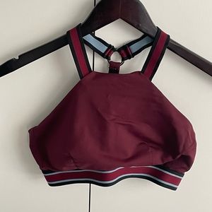 Michi high neck sports bra